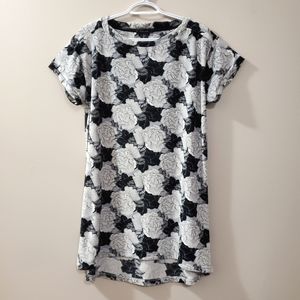 Tahari - Super Soft Rose Print Night Shirt / Dress - Size S